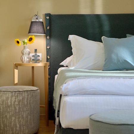 Mirivili Hospitality & Wellness Атина Екстериор снимка